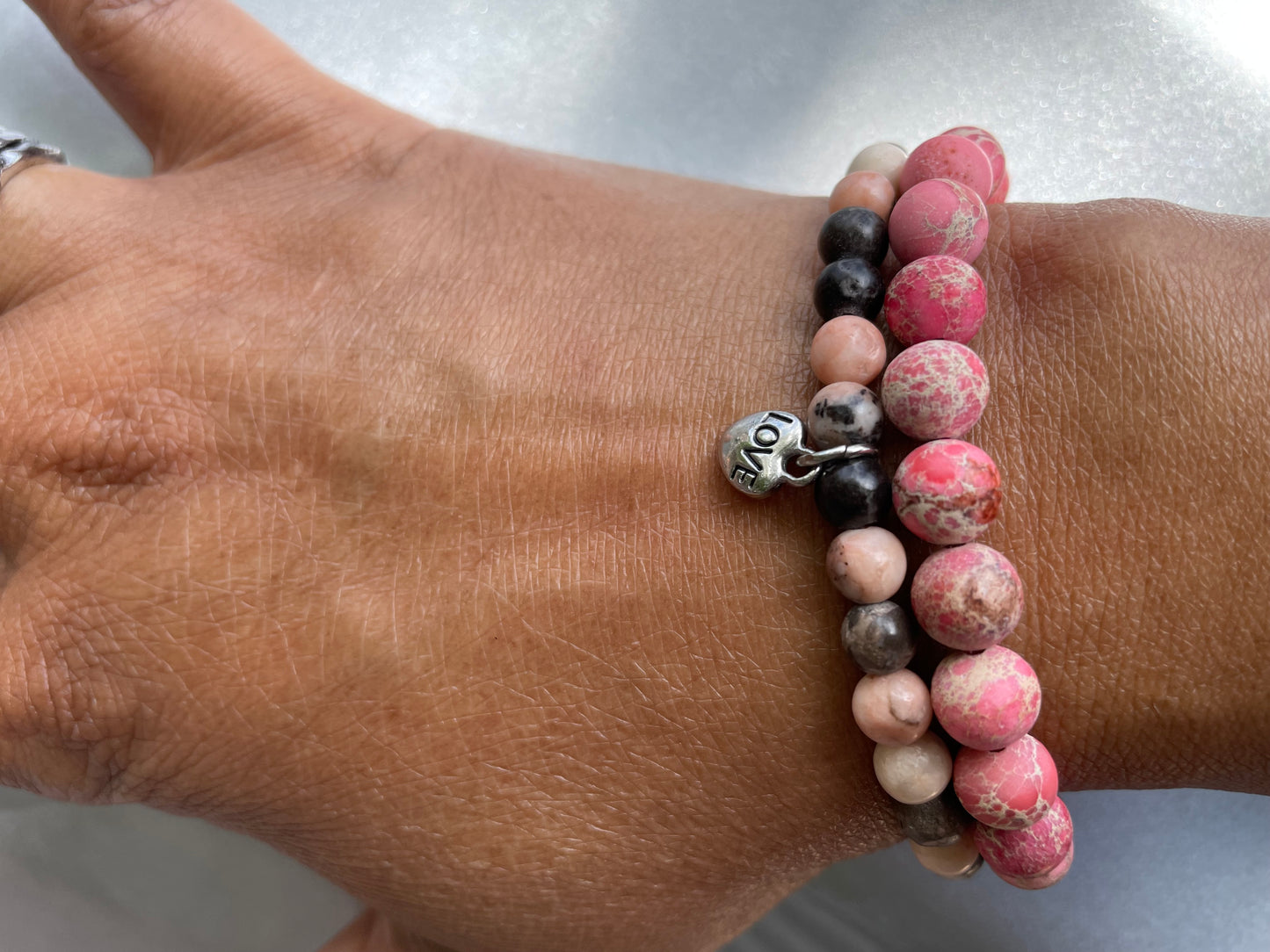 Agate, Beige & Grey Stones w/Heart Healing Bracelet.