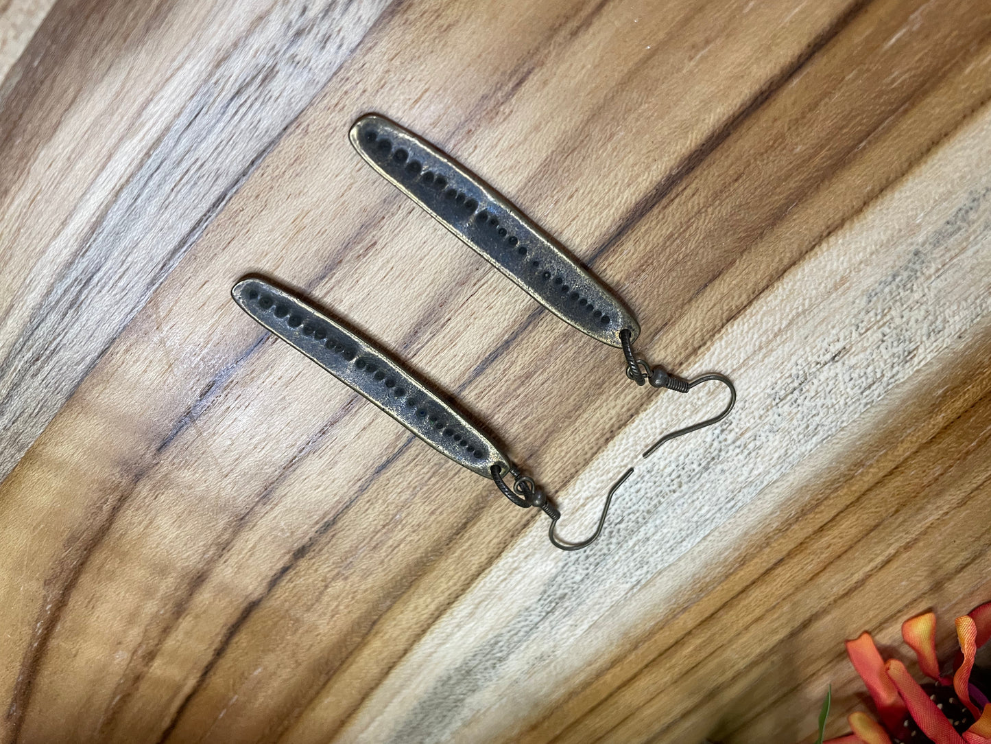 Leaf Antique Metal Earrings.