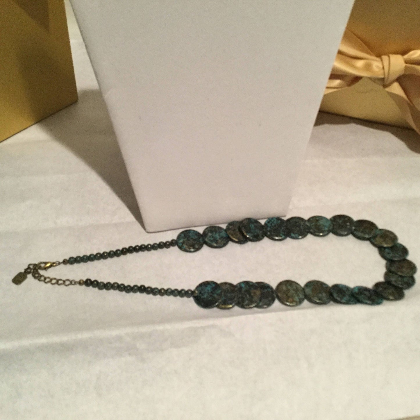 Black, Turquoise & Gold Necklace w/Earrings.