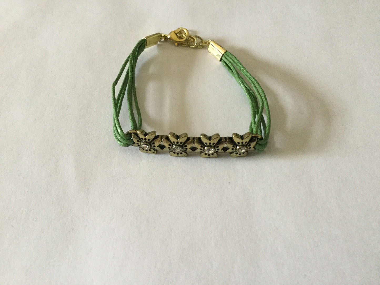 Multiple Flowers w/Stones, Green Hemp Inspirational Bracelet.