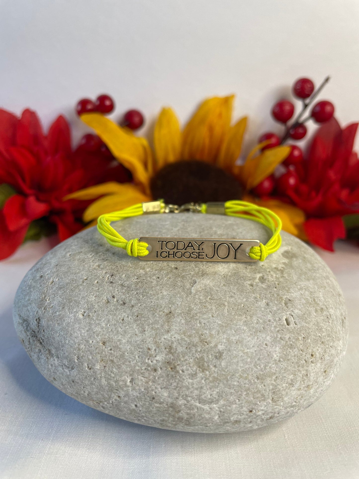 Today I Choose Joy, Antique Metal Inspirational Quoted Bracelet.