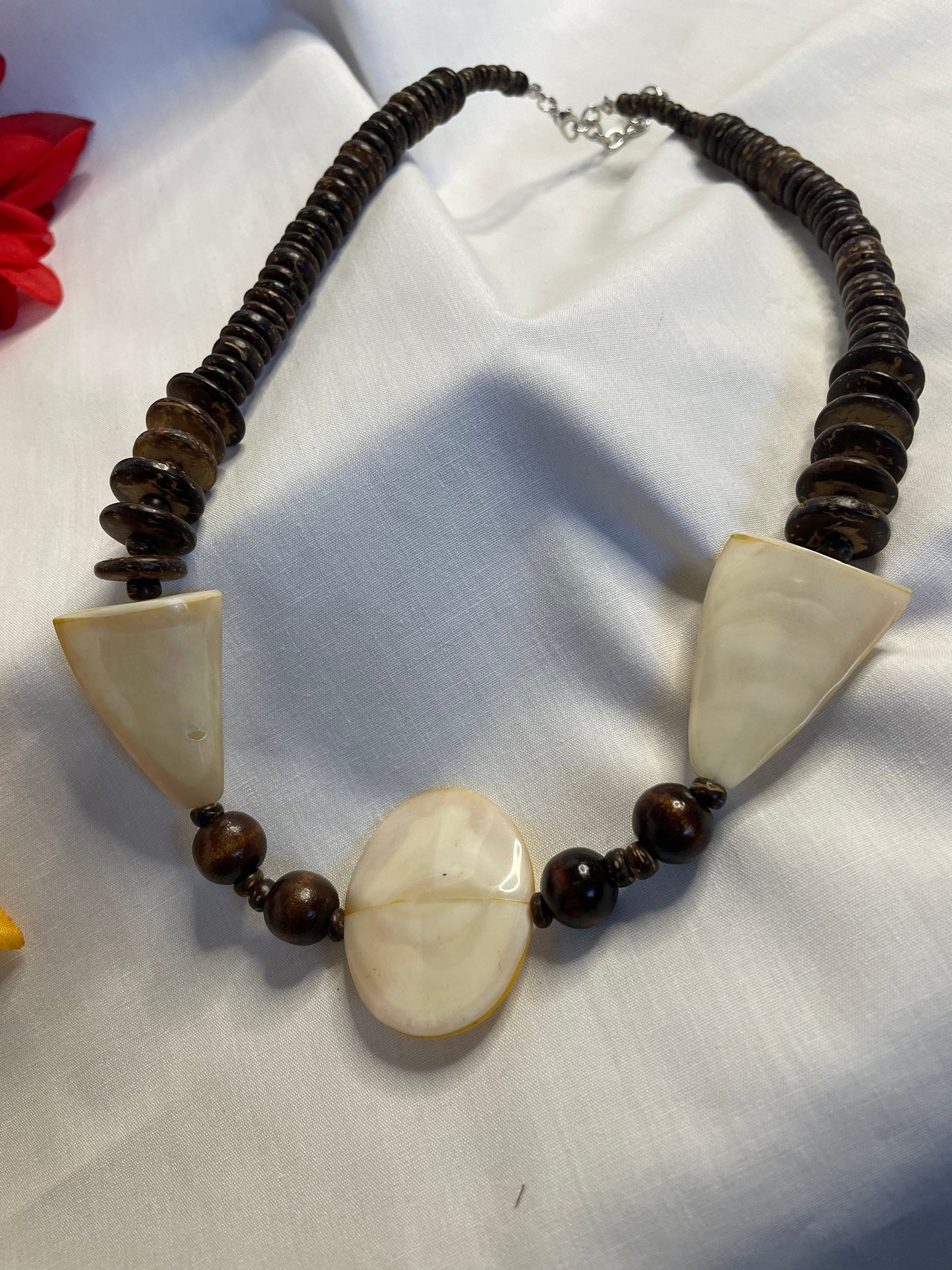 Brown Beaded Necklace w/Beige beads.
