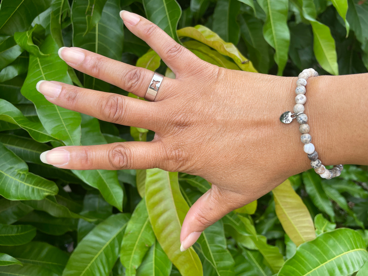 Agate, Beige & Grey Stones w/Heart Healing Bracelet.