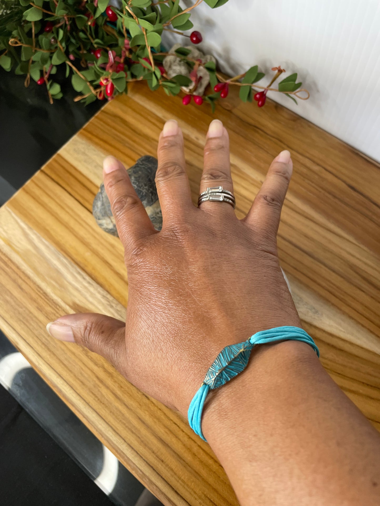 Leaf Turquoise, Turquoise Hemp Metal Inspirational Bracelet.