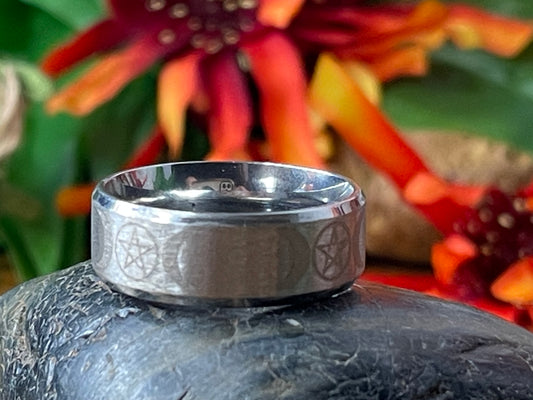 Triple Moon Symbol, Silver sz/10 Healing Ring.