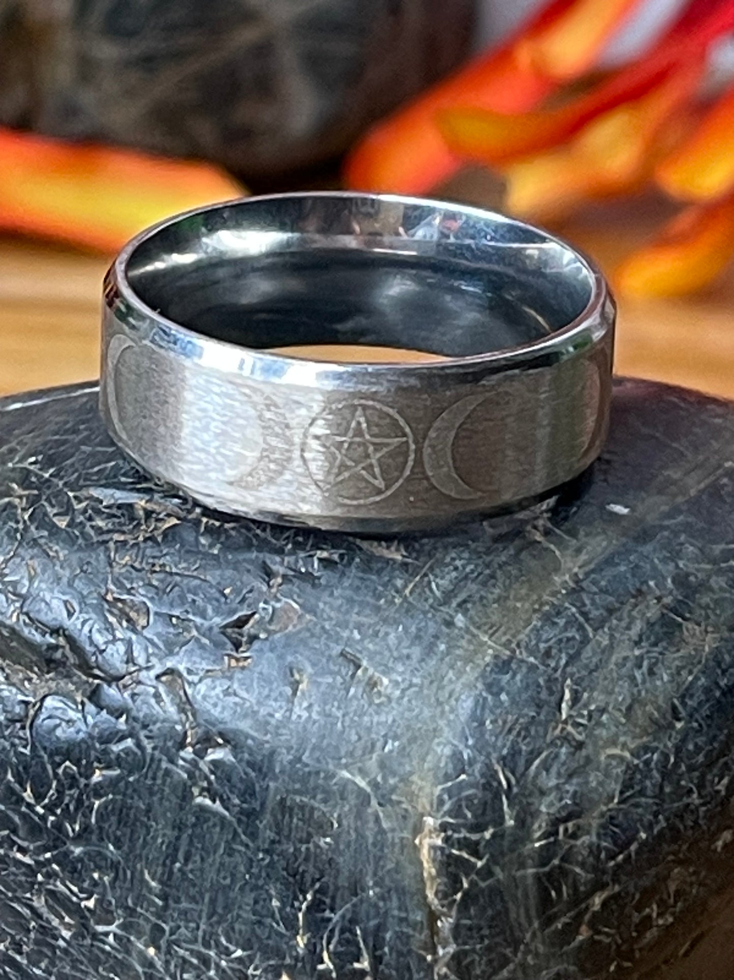 Triple Moon Symbol, Silver sz/10 Healing Ring.