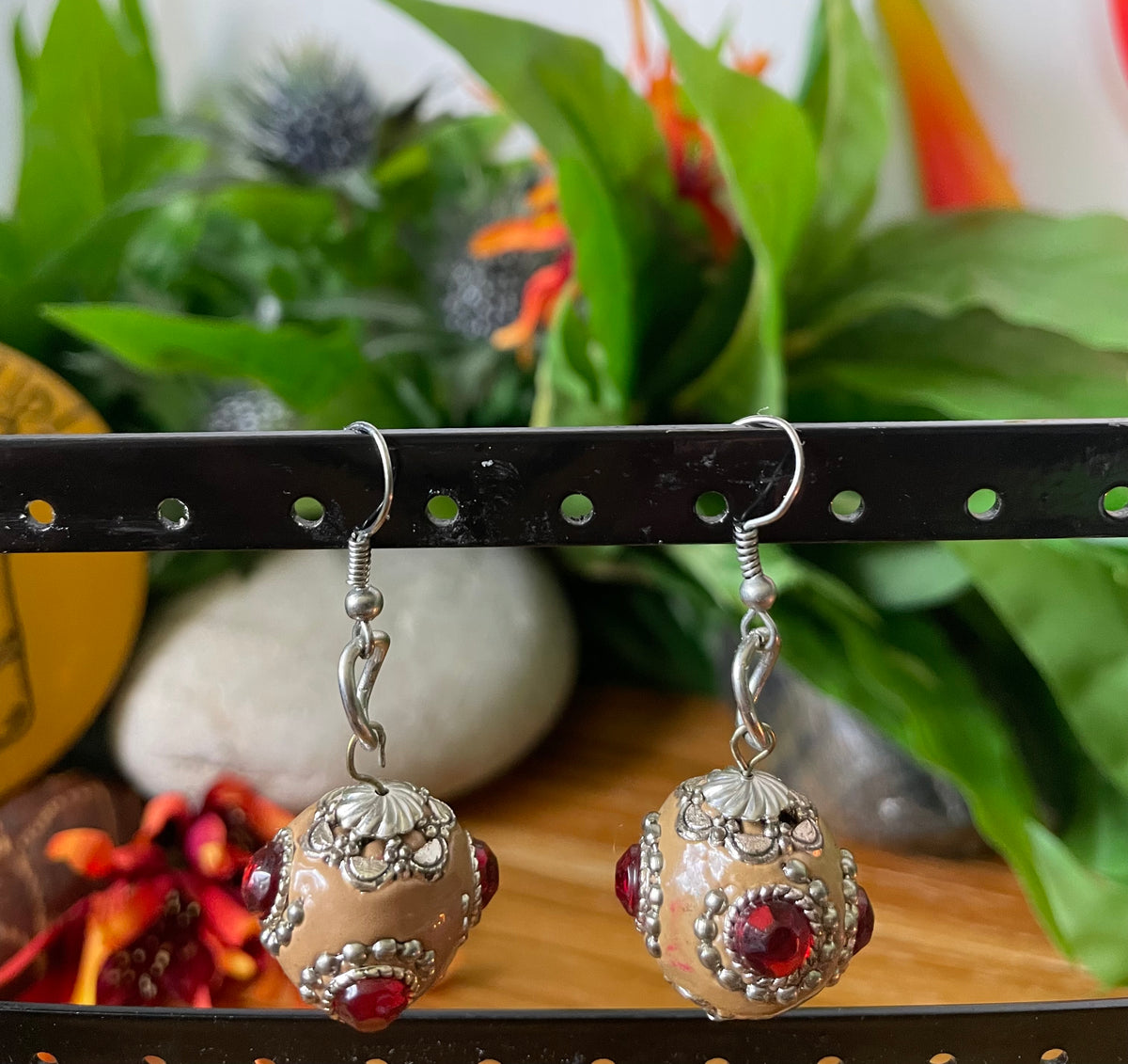 Dark Beige & Silver Chun Ball w/Ruby Stones, Earrings