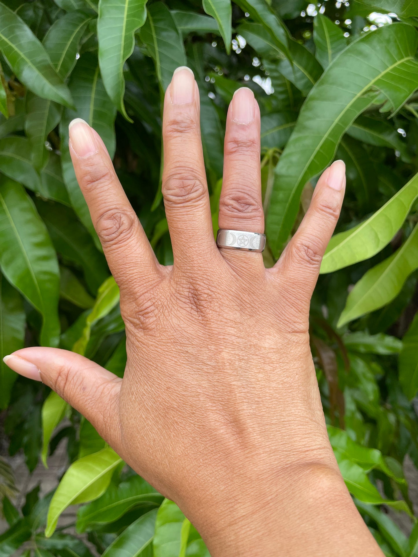 Triple Moon Symbol, Silver sz/8.25 Healing Ring.