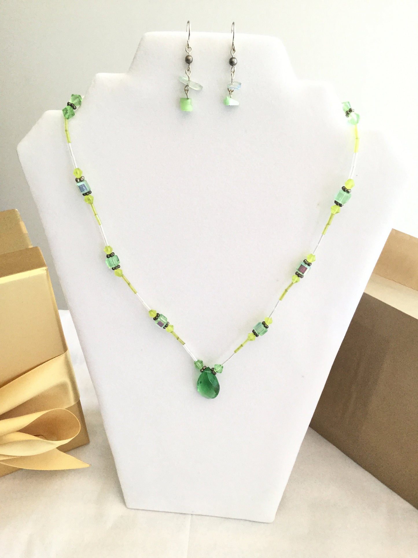 Lime Green Stone Necklace w/matching earrings