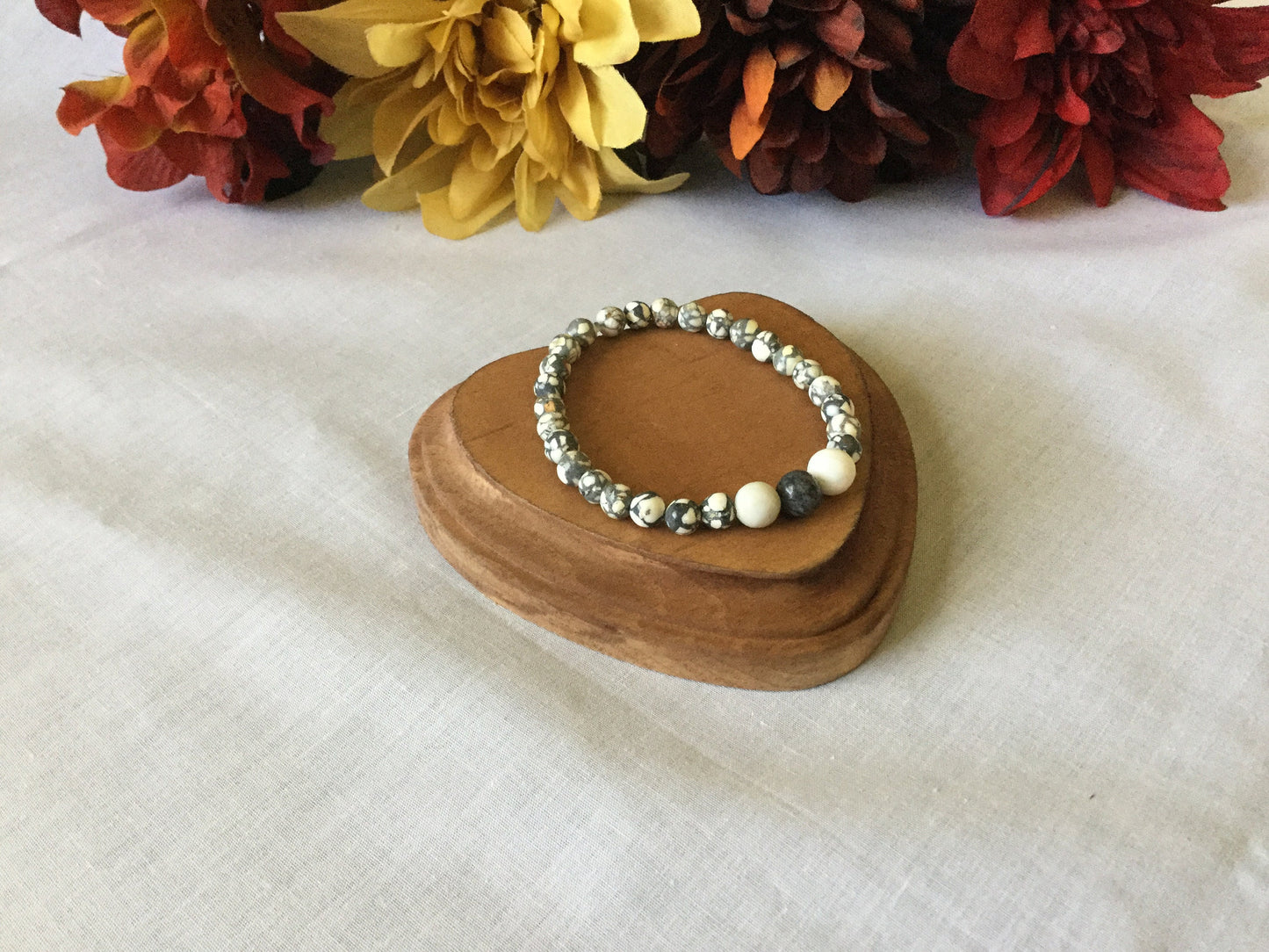 White Howlite w/Zebra Stones, Healing Bracelet.