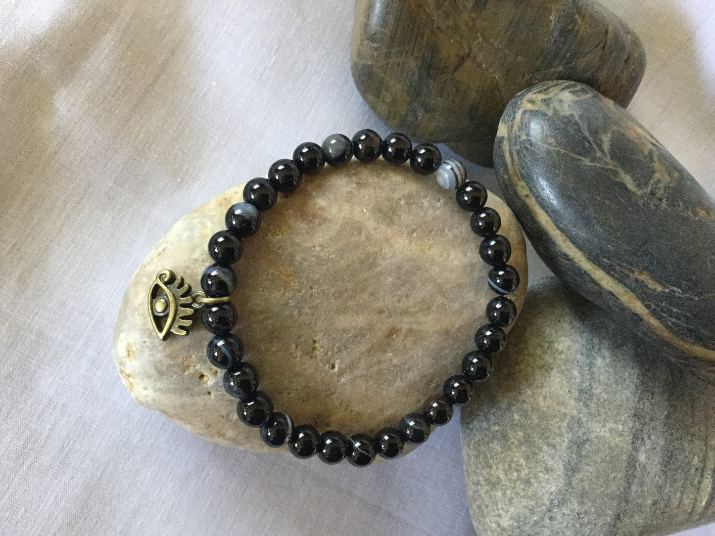 Agate, Black Banded w/Evil Eye, Healing Bracelet.