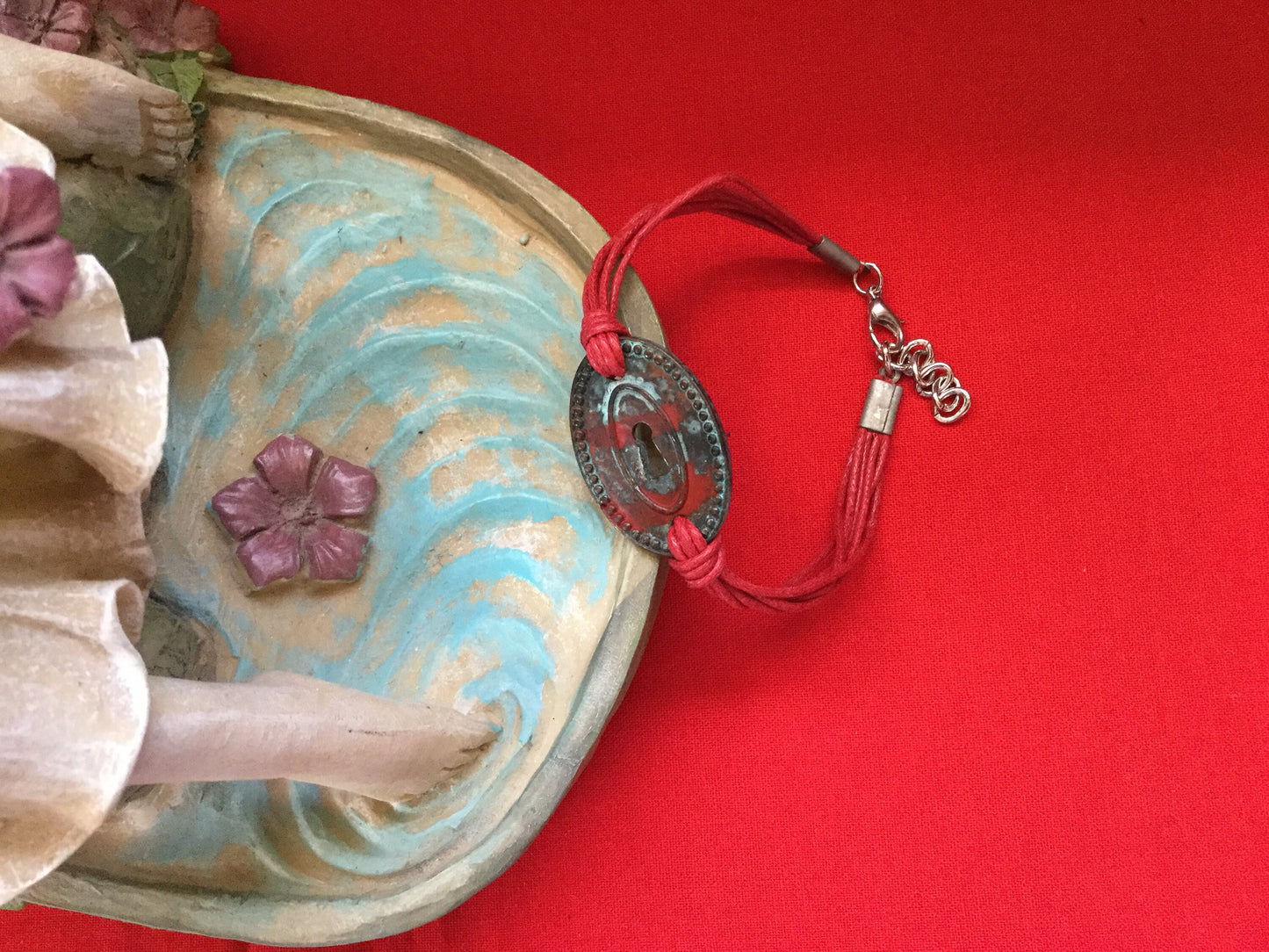 Keyhole, Antique Plated w/Red Hemp Corded Inspirational Bracelet