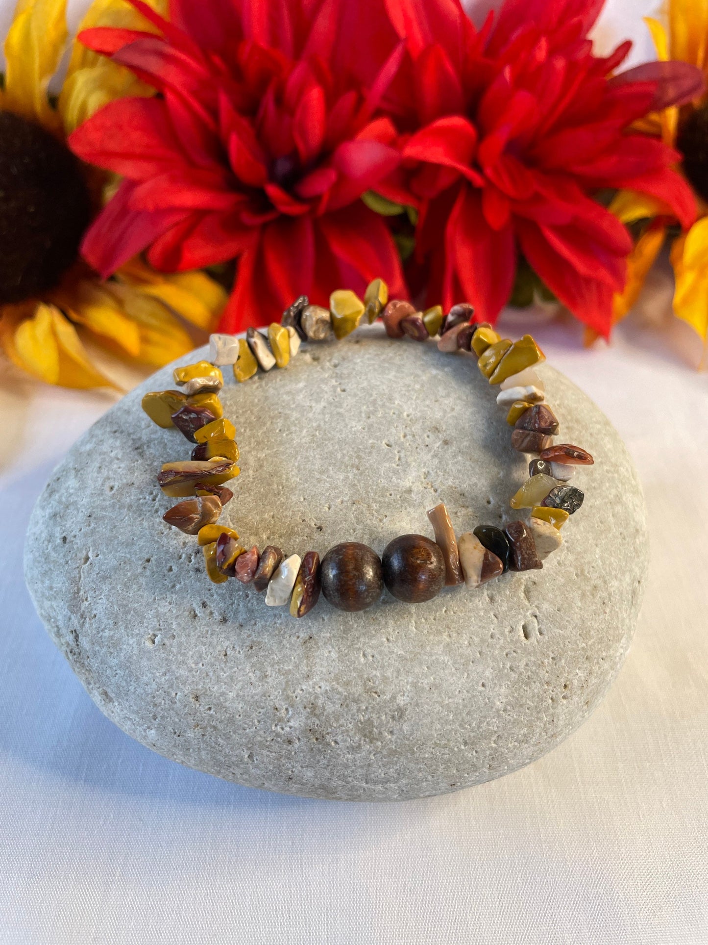 Natural Wood w/Mookiate Healing Stones Chips Bracelet.