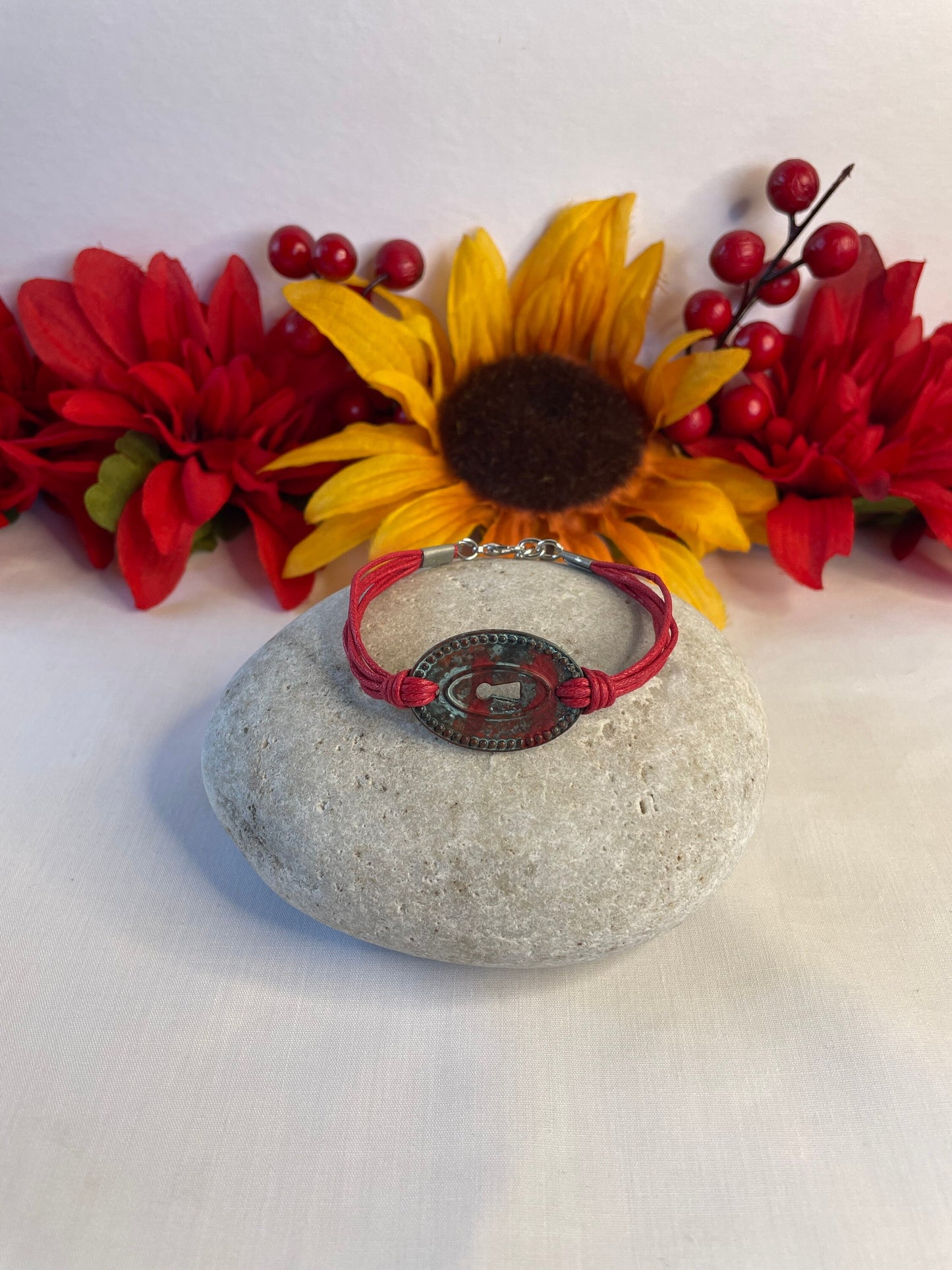 Keyhole, Antique Plated w/Red Hemp Corded Inspirational Bracelet