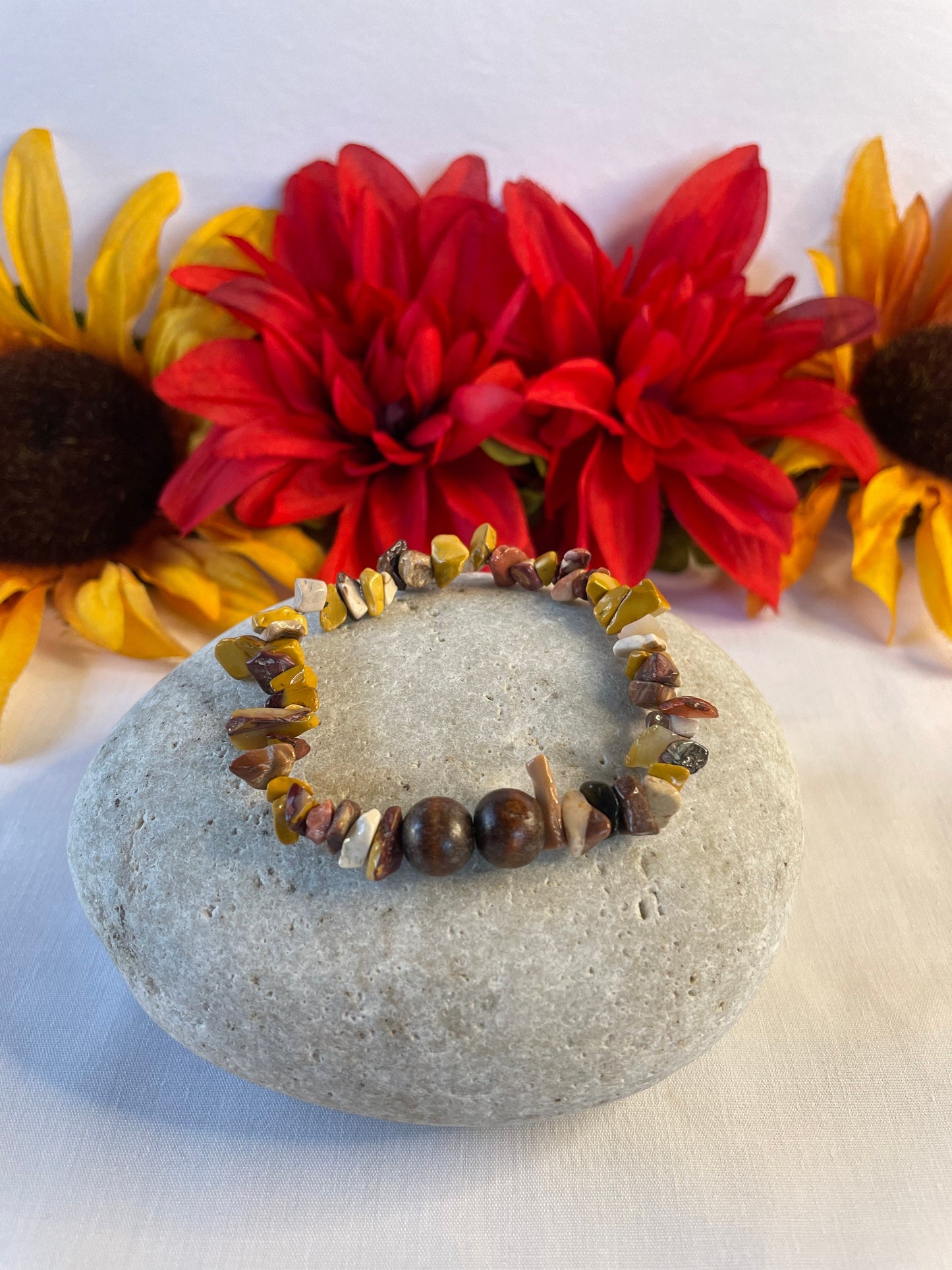 Natural Wood w/Mookiate Healing Stones Chips Bracelet.