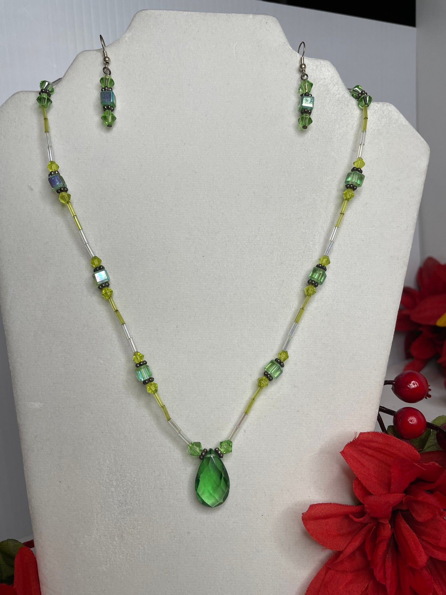 Lime Green Stone Necklace w/matching earrings