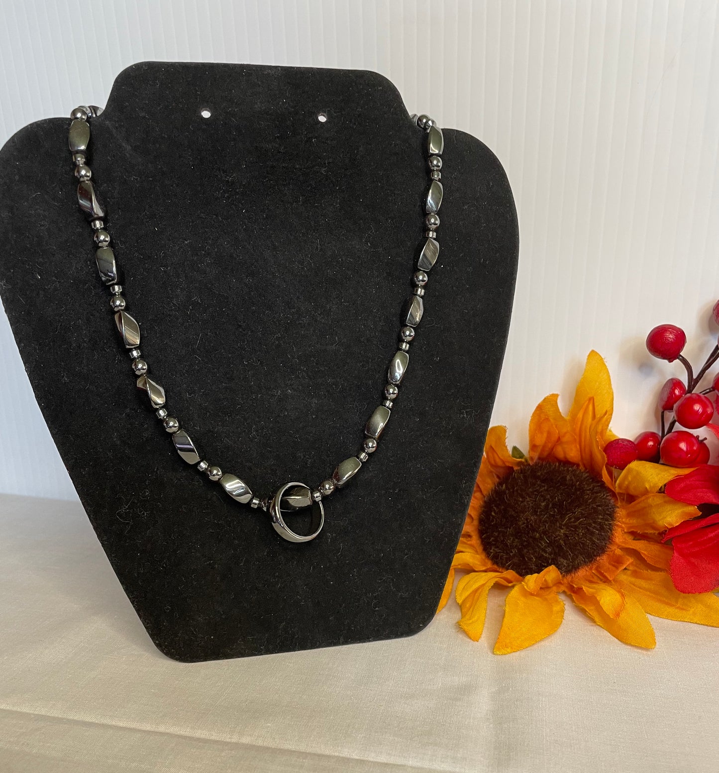 Hematite Magnetic Necklace w/Hematite Ring.